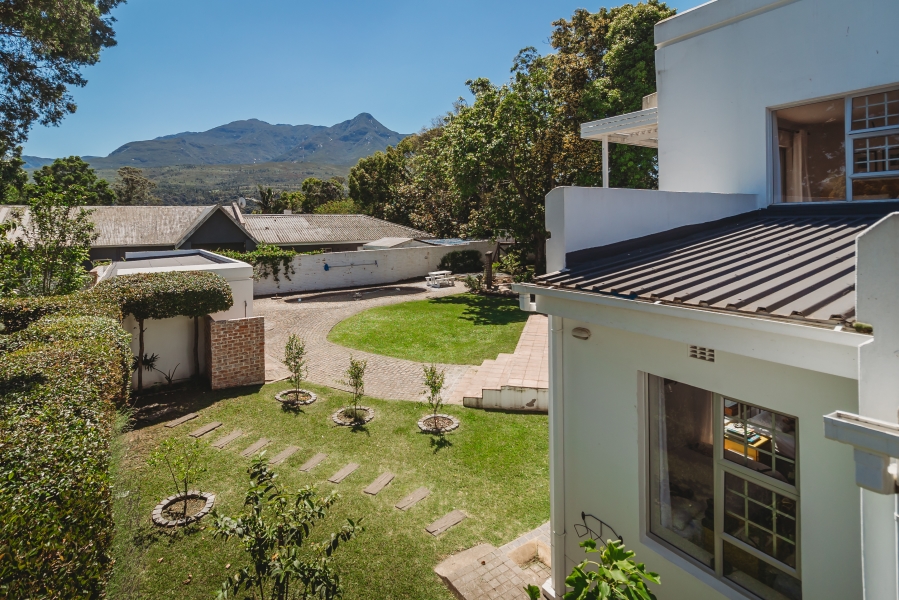 4 Bedroom Property for Sale in Heatherlands Western Cape